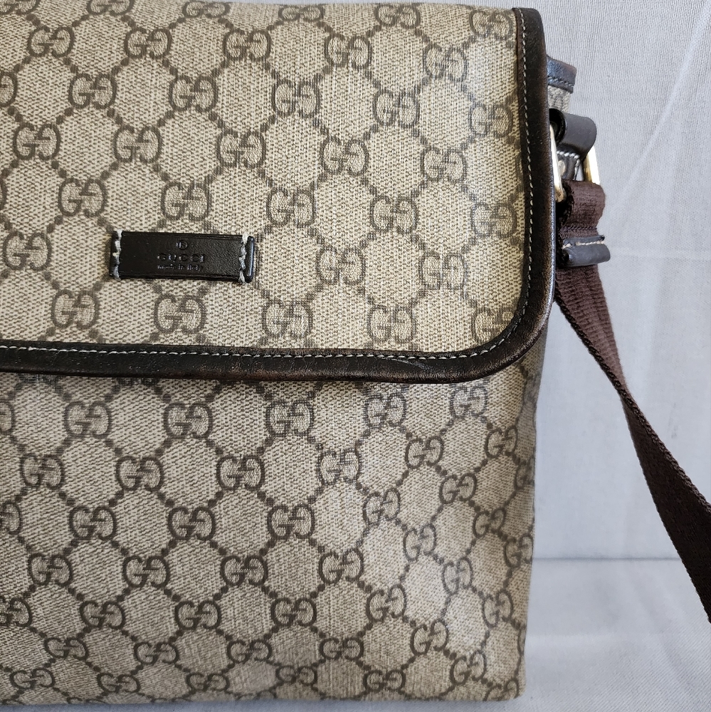 ✨️GUCCI GG Supreme Flat Messenger Bag - Picture 4 of 16